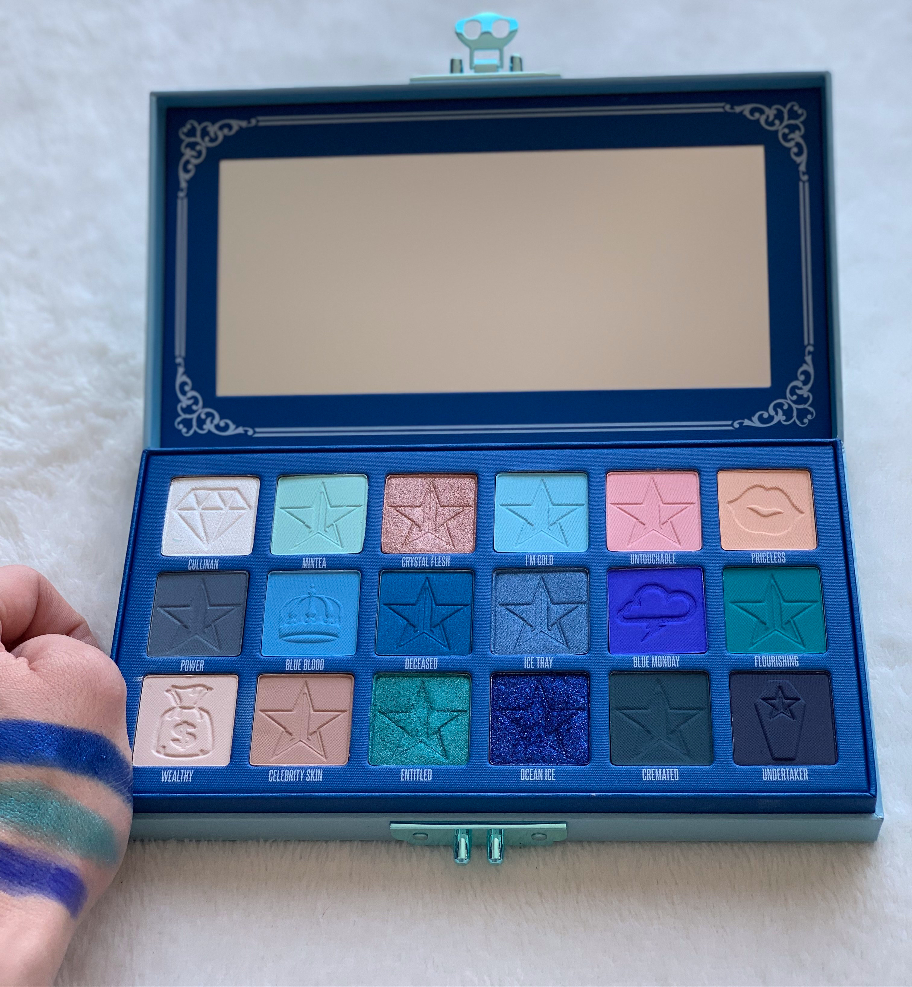 Jeffree Star Cosmetics Blue Blood Palette Review – Max's Look